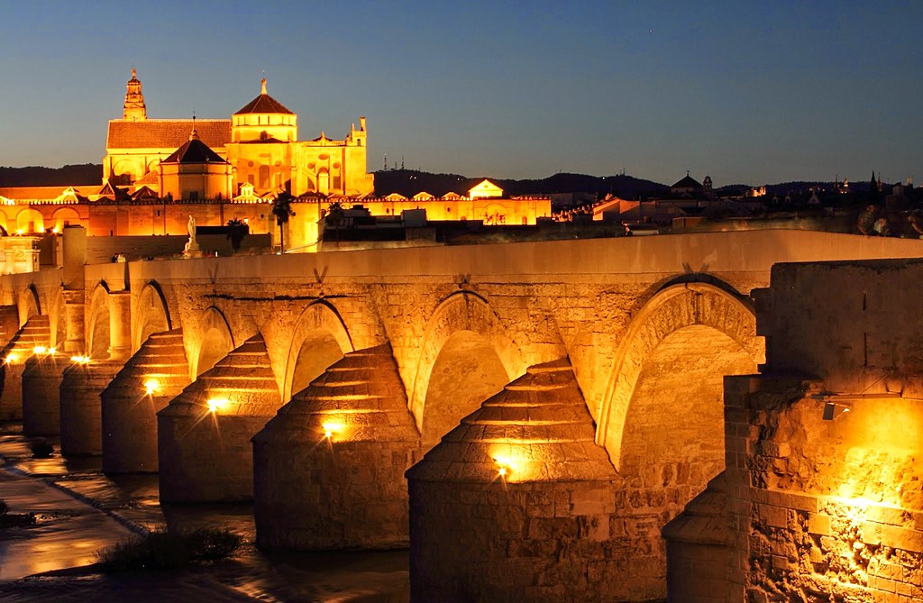 Puente Romano y Torre de la Calahorra